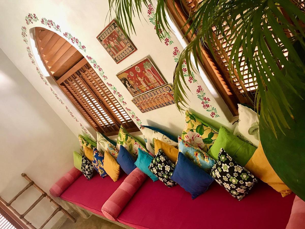 Khomba Beach House Alankuda Extérieur photo